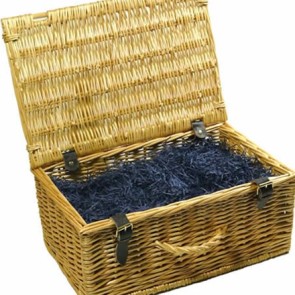 24" Traditional wicker hamper (unlimited items)